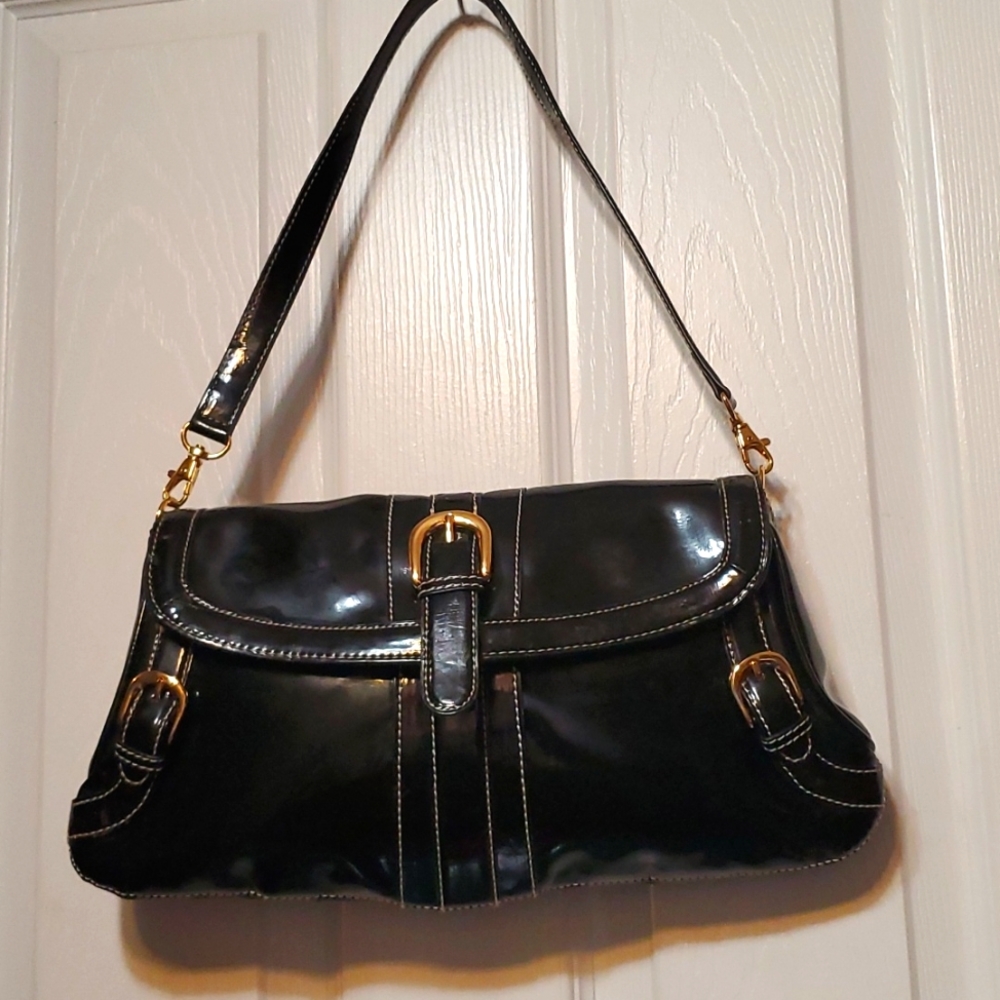 Maxx New York Shoulder Bag